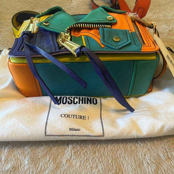 Moschino Yellow and Blue Mini Bag with Bold Design - Picture 2 of 6